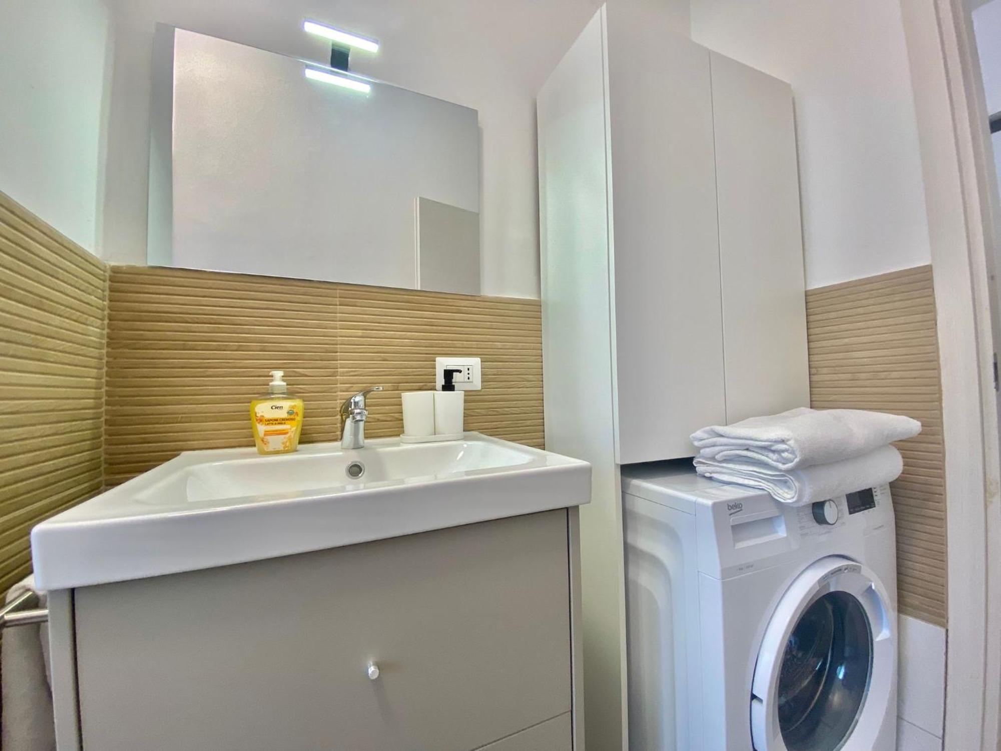Nolo Urban Nest Apartment, Grazioso E Confortevole, Collegato Con Il Tran Tran Di